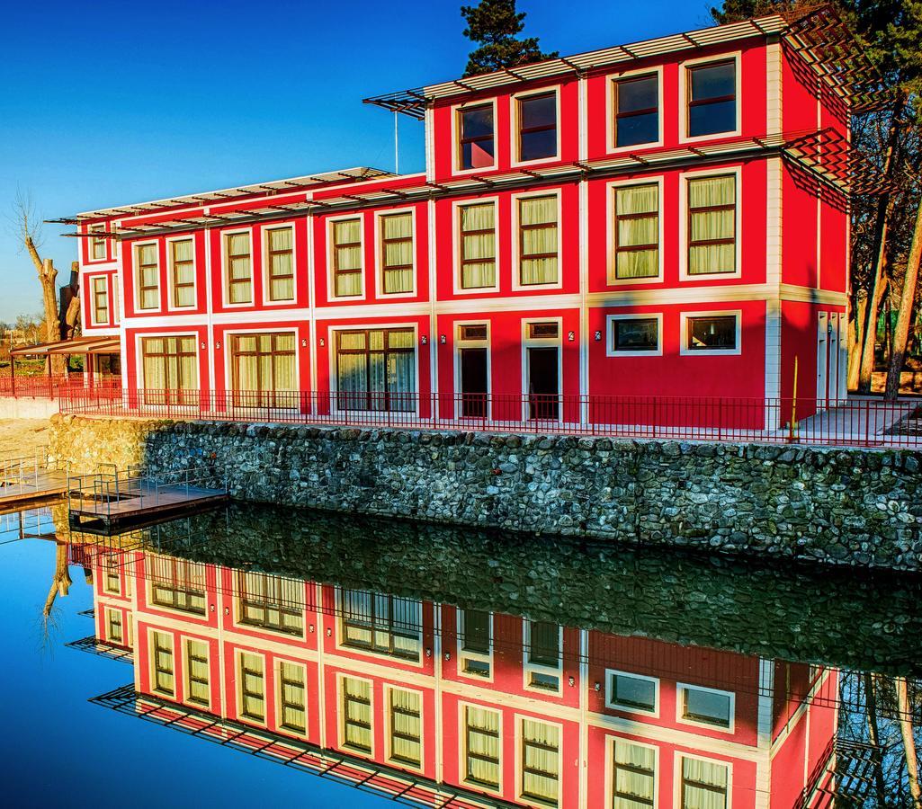 Park-Hotel Yambol Exterior photo